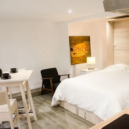 Aparthotel Les Residences Du Moulin 4*