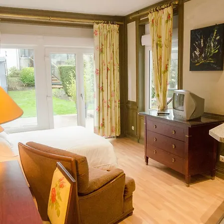 Aparthotel Les Residences Du Moulin 4*