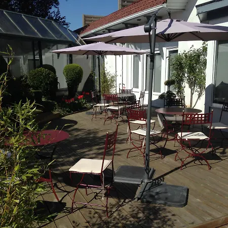 Aparthotel Les Residences Du Moulin 4*